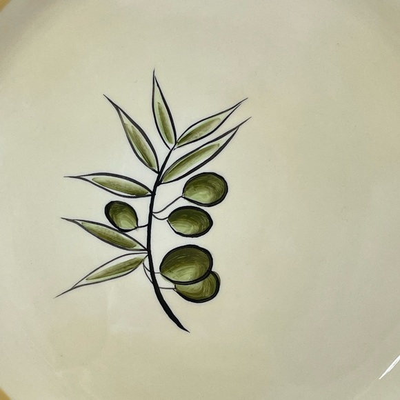 Pottery Barn Rustic Olive Side/Salad/Bread/Dessert Plates - Set of 4 - Picture 8 of 9